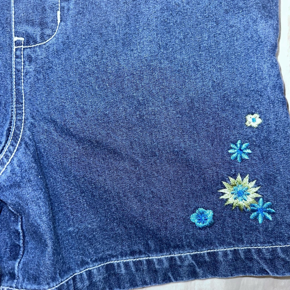 Pristine Vintage Kid’s Medium (7/8) Nintendo Pokémon Bellossom Shorts Overalls - Picture 6 of 12